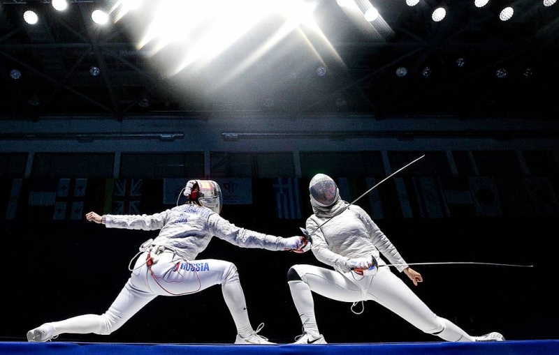 Российские саблистки Софья Великая и София Позднякова встретятся в финале Олимпиады