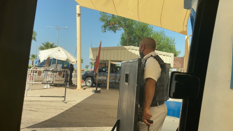 Россиян предупредили об усиленном контроле в аэропортах Египта