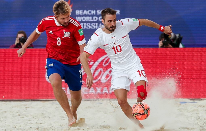 Сборная России вышла в финал домашнего чемпионата мира по пляжному футболу