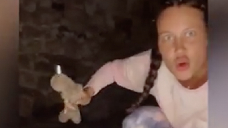 Туристку заподозрили в осквернении «Города мертвых» в Северной Осетии