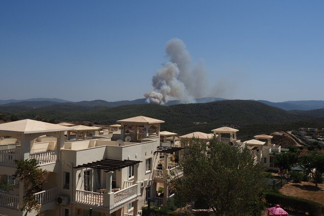 В Бодруме из-за пожаров эвакуировали три пятизвёздочных отеля - NEWS.ru — 31.07.21