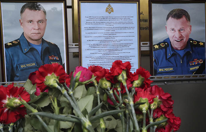 Главу МЧС Евгения Зиничева похоронили в Петербурге